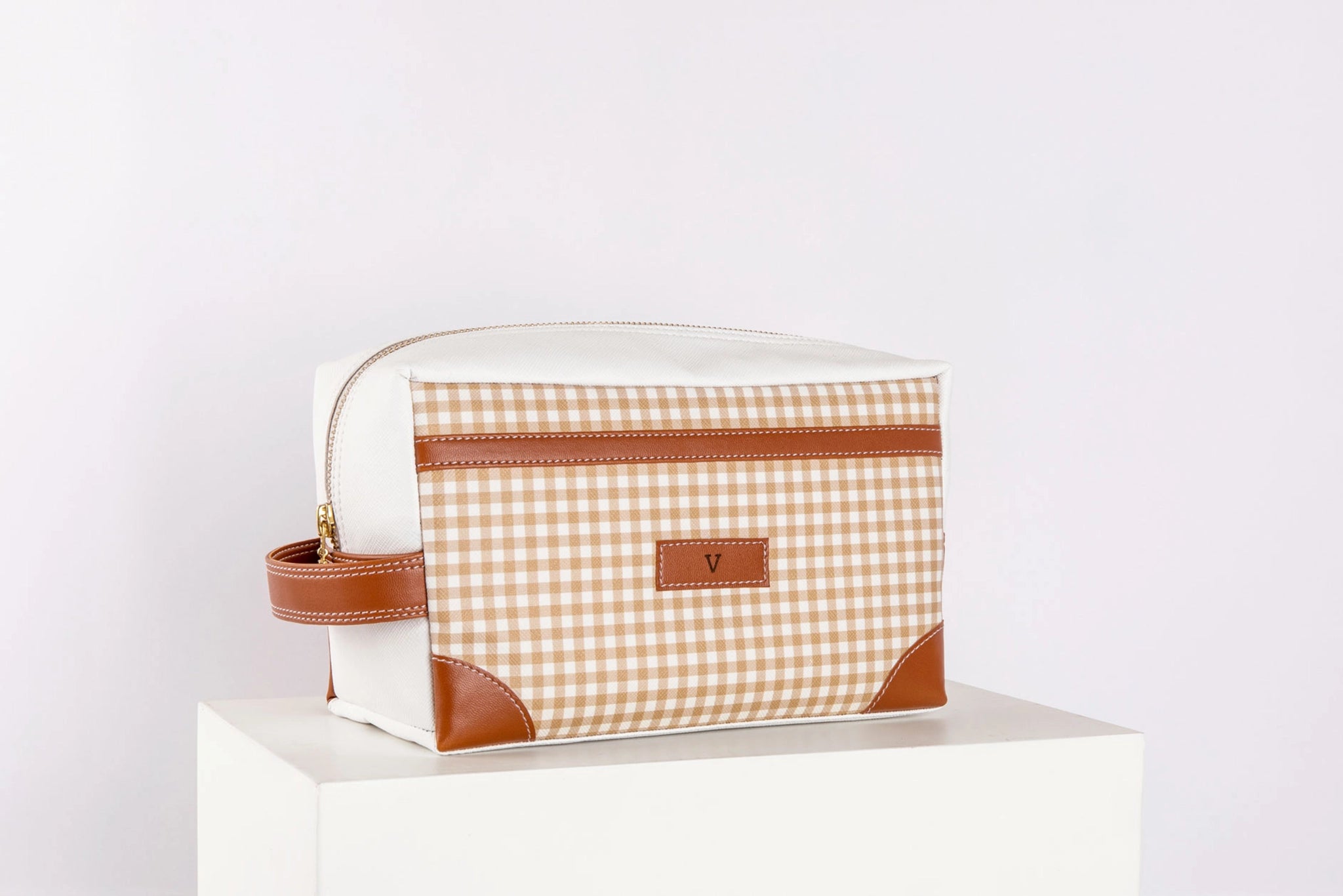 Pattern Of Joy Brown Hamper 1