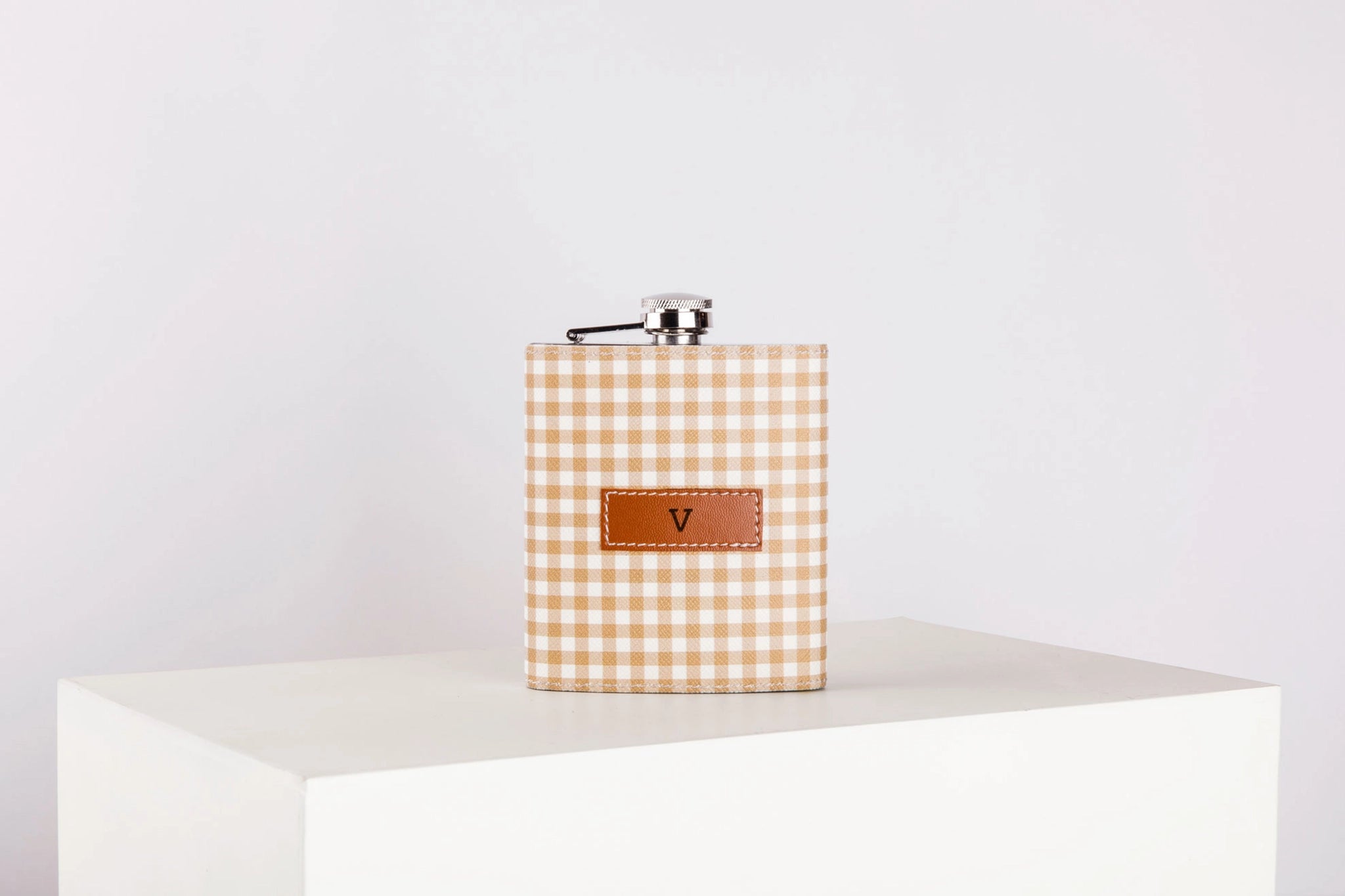 Pattern Of Joy Brown Hamper 1