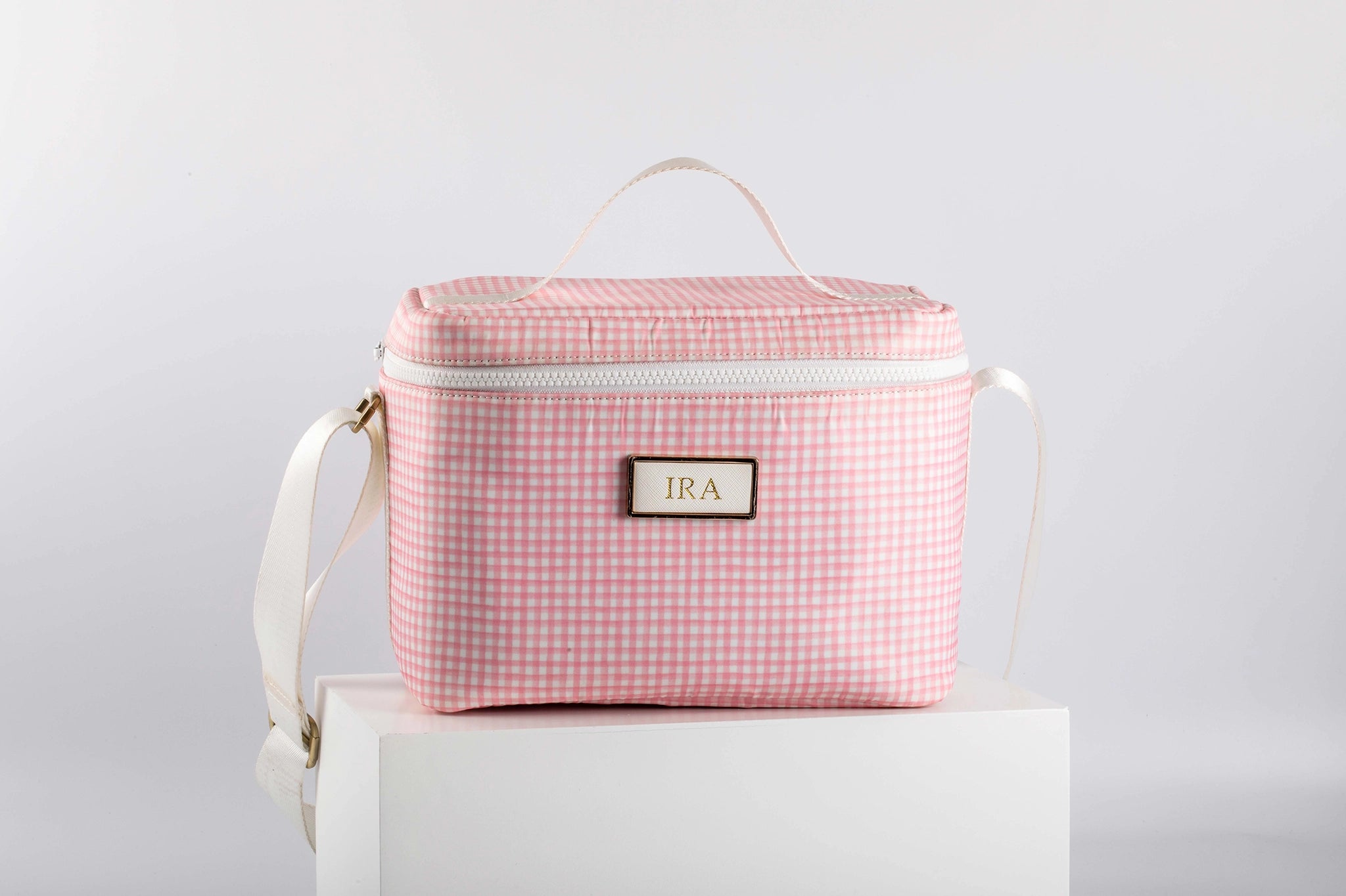 Up In The Air Pink Insulated Lunch Bag