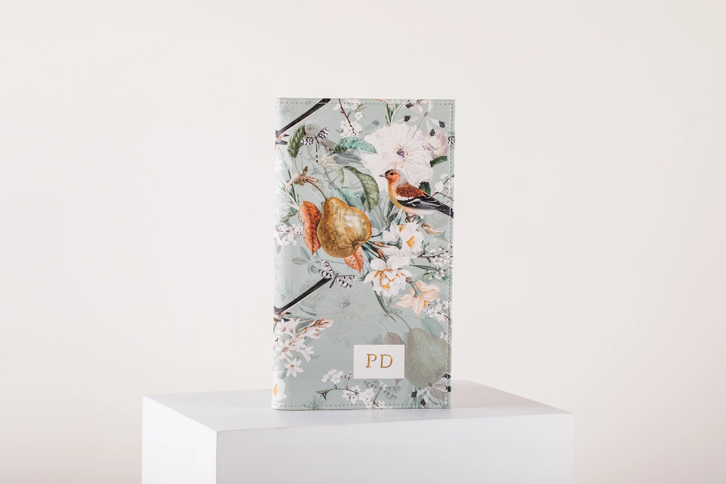 Timeless Charm Passport Organizer