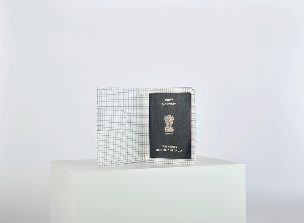 Gardenia Passport Sleeve