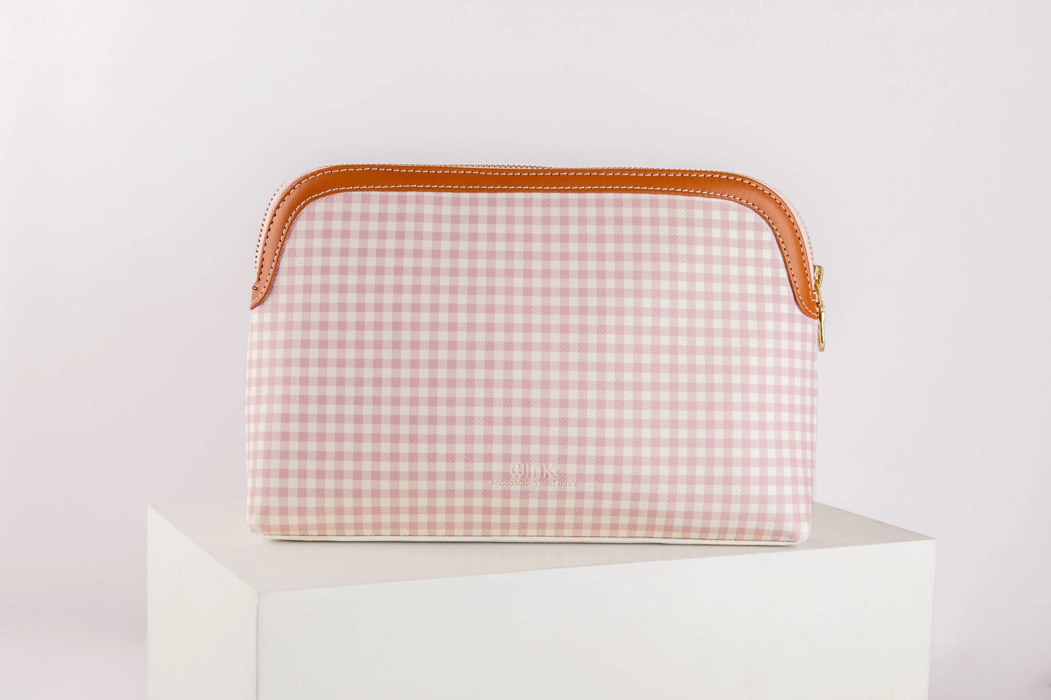 Pattern Of Joy Pink Oval All Purpose Pouch – Set of 3