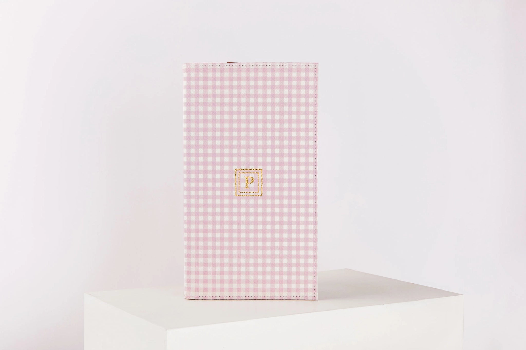 Pattern Of Joy Pink Hamper 1