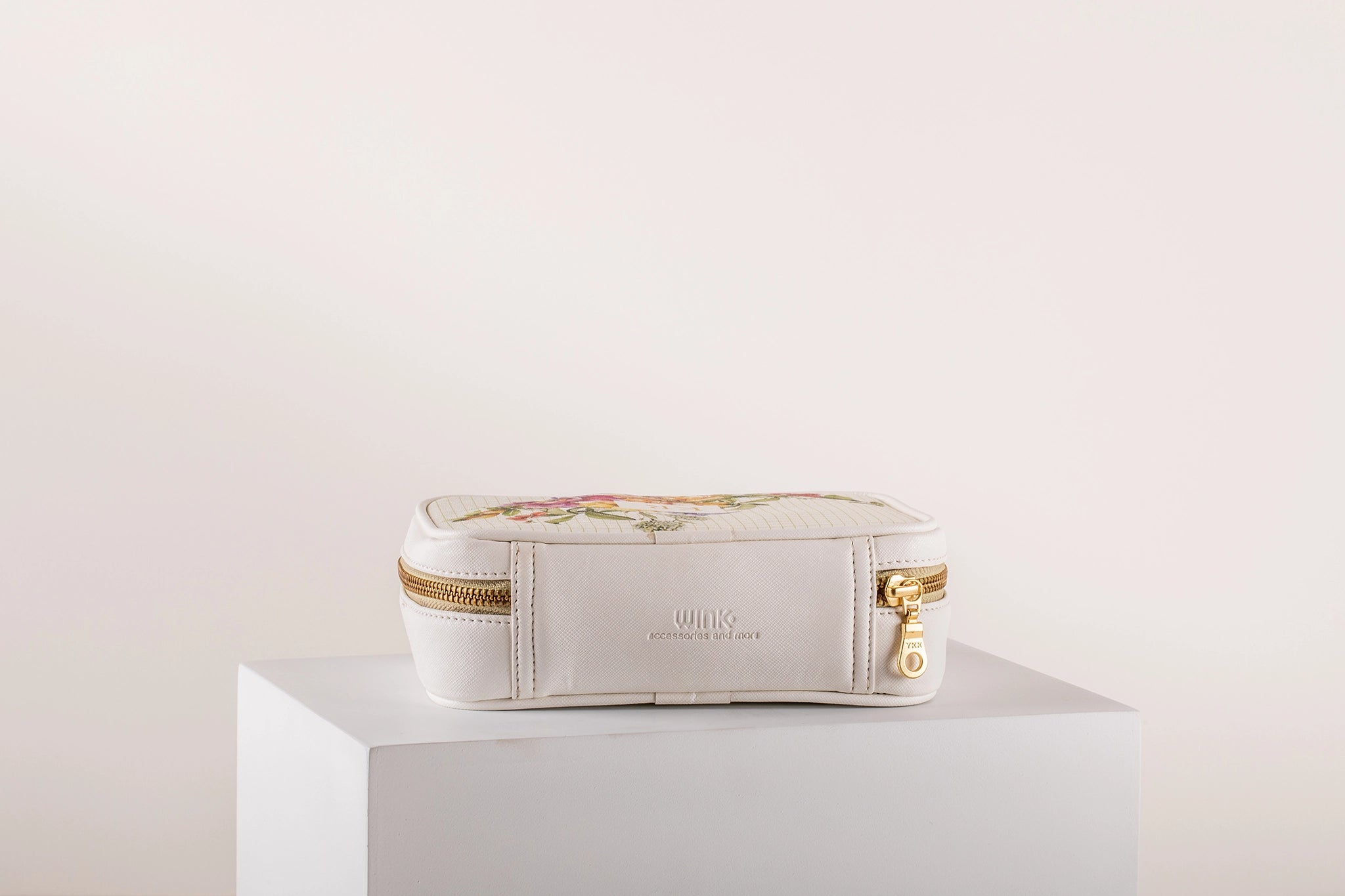 Sangria Universal Pouch