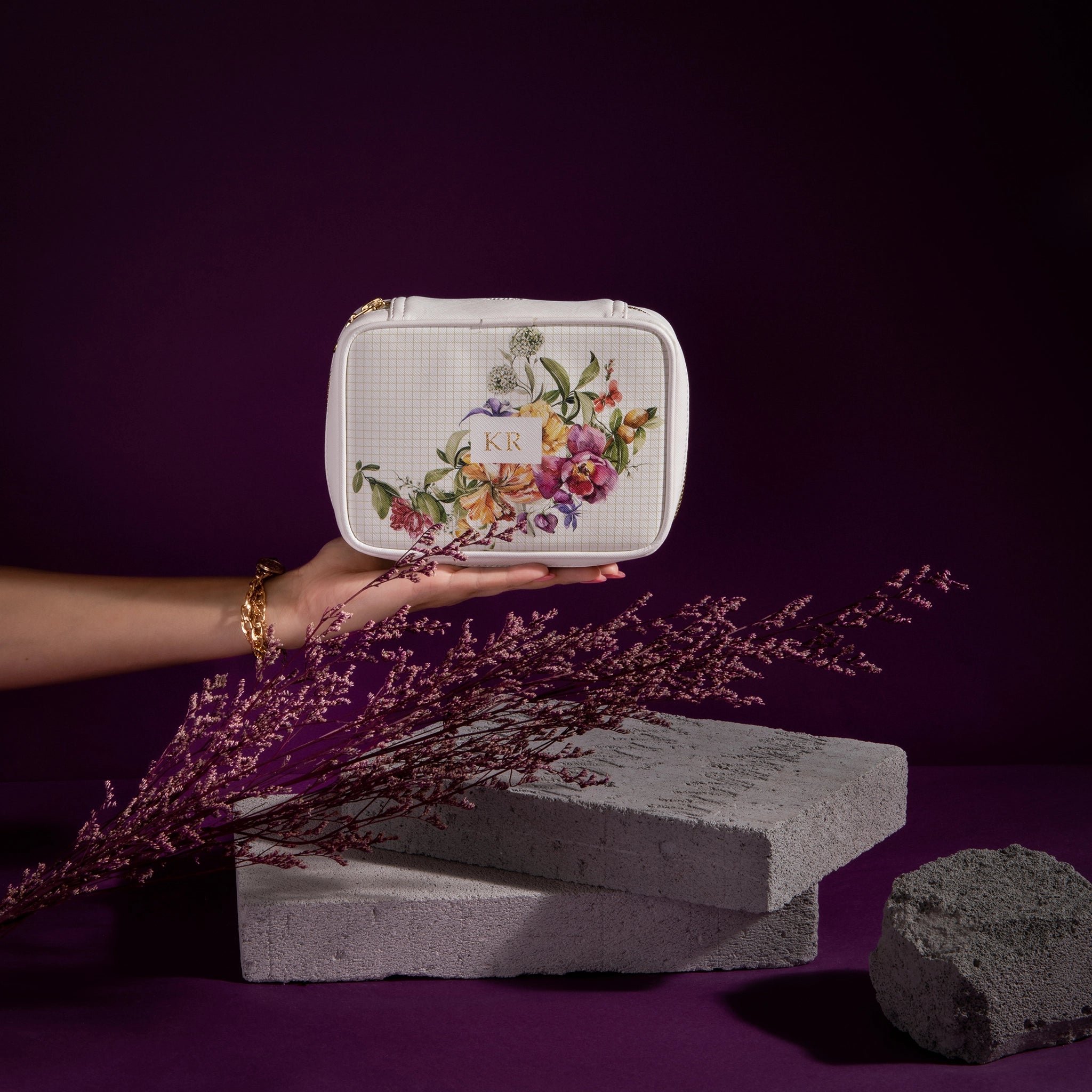 Sangria Universal Pouch